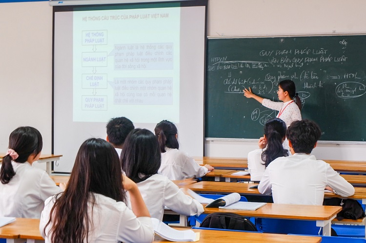  toán văn sử là khối gì